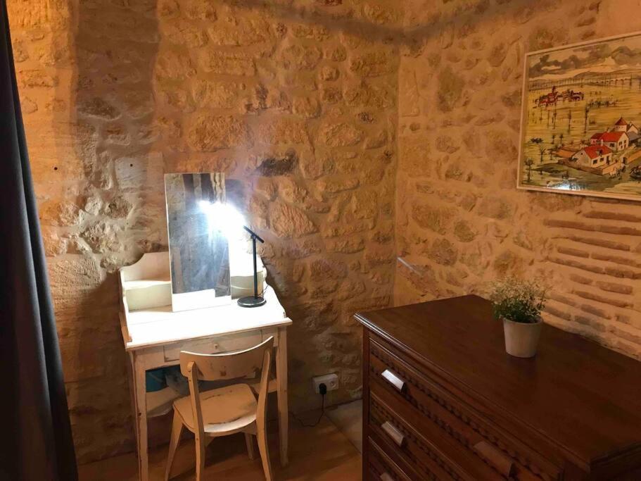 La Maison Du Puit Castels エクステリア 写真
