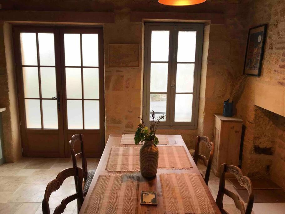 La Maison Du Puit Castels エクステリア 写真